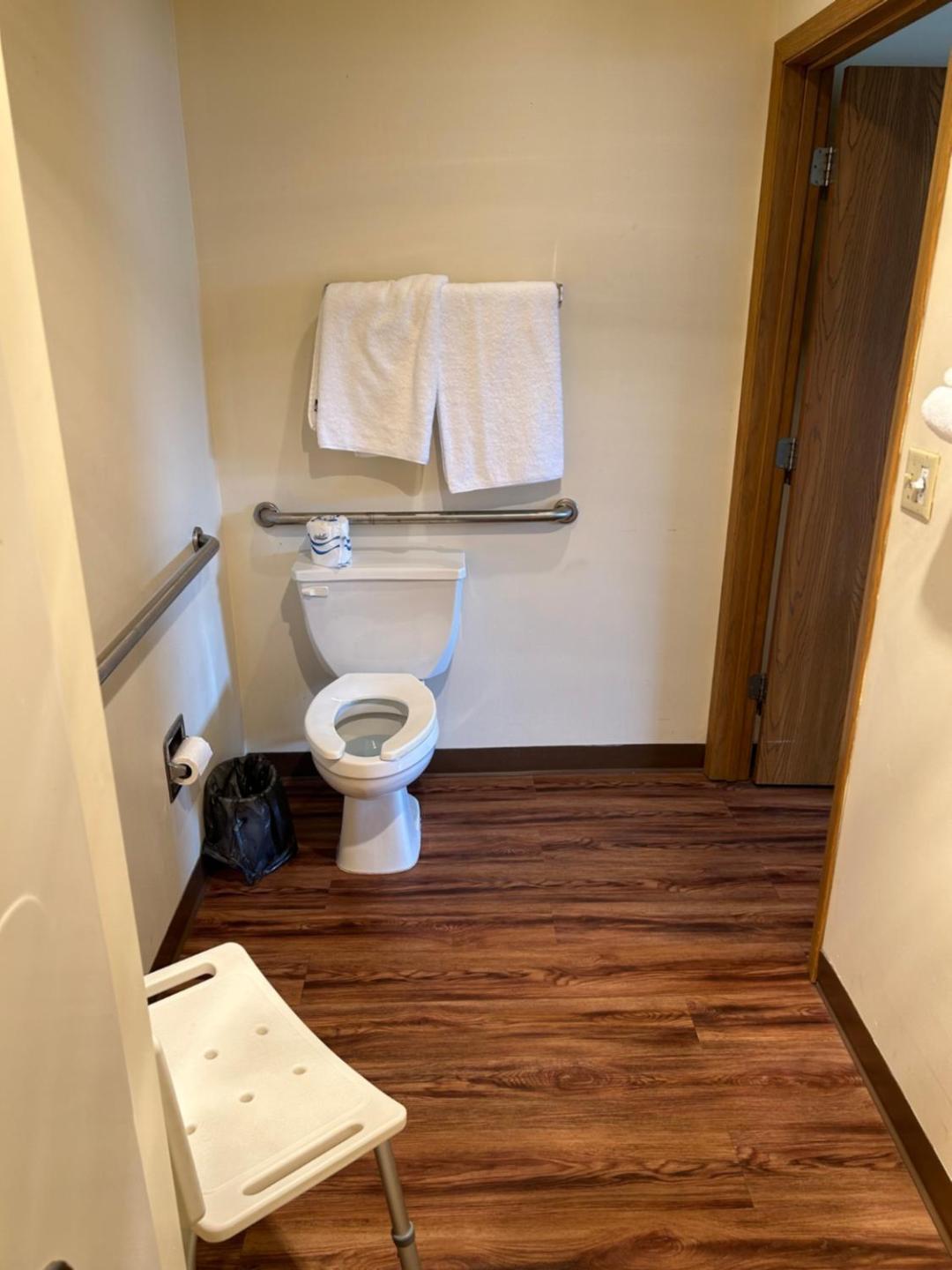 Valley Inn And Suites フレンチ・リック エクステリア 写真